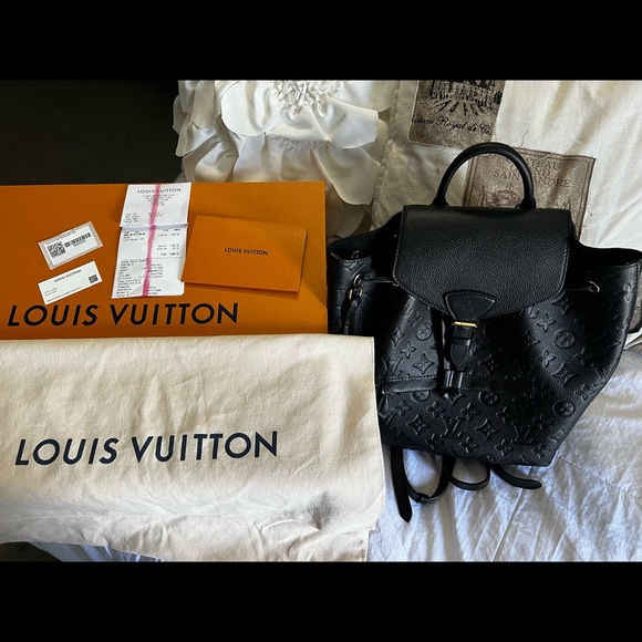 Louis Vuitton Black MONTSOURIS BACKPACK - Picture 6 of 16